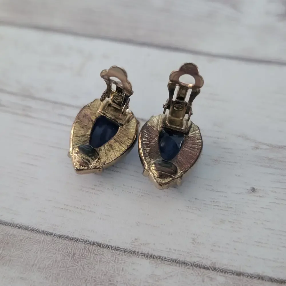 Vintage Clip On Earrings Blue Teardrop Shape - Tarnish to Rear